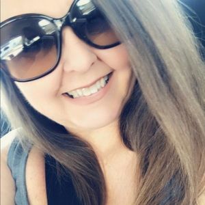 Meet your Posher, Vicky